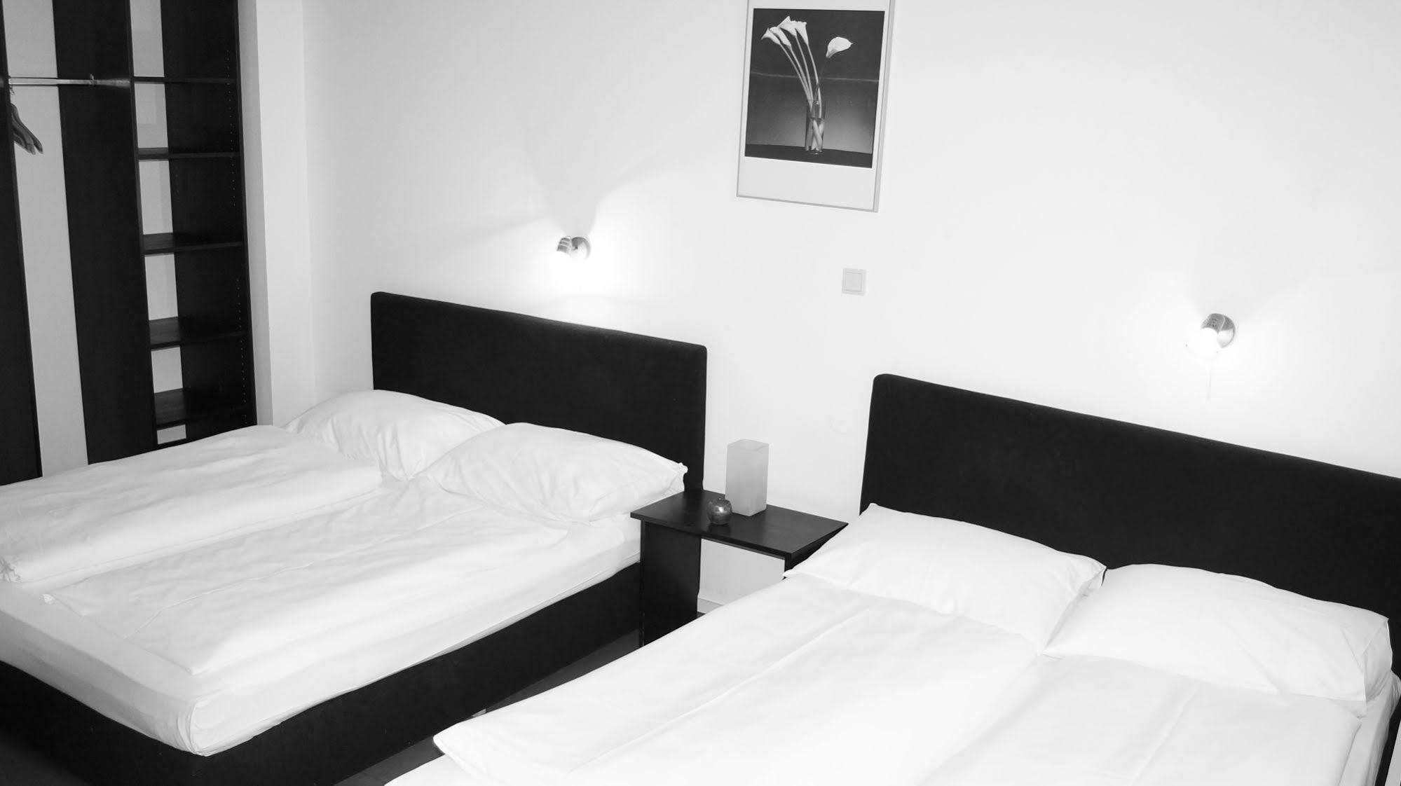 Hotel Hillinger Wien Eksteriør bilde